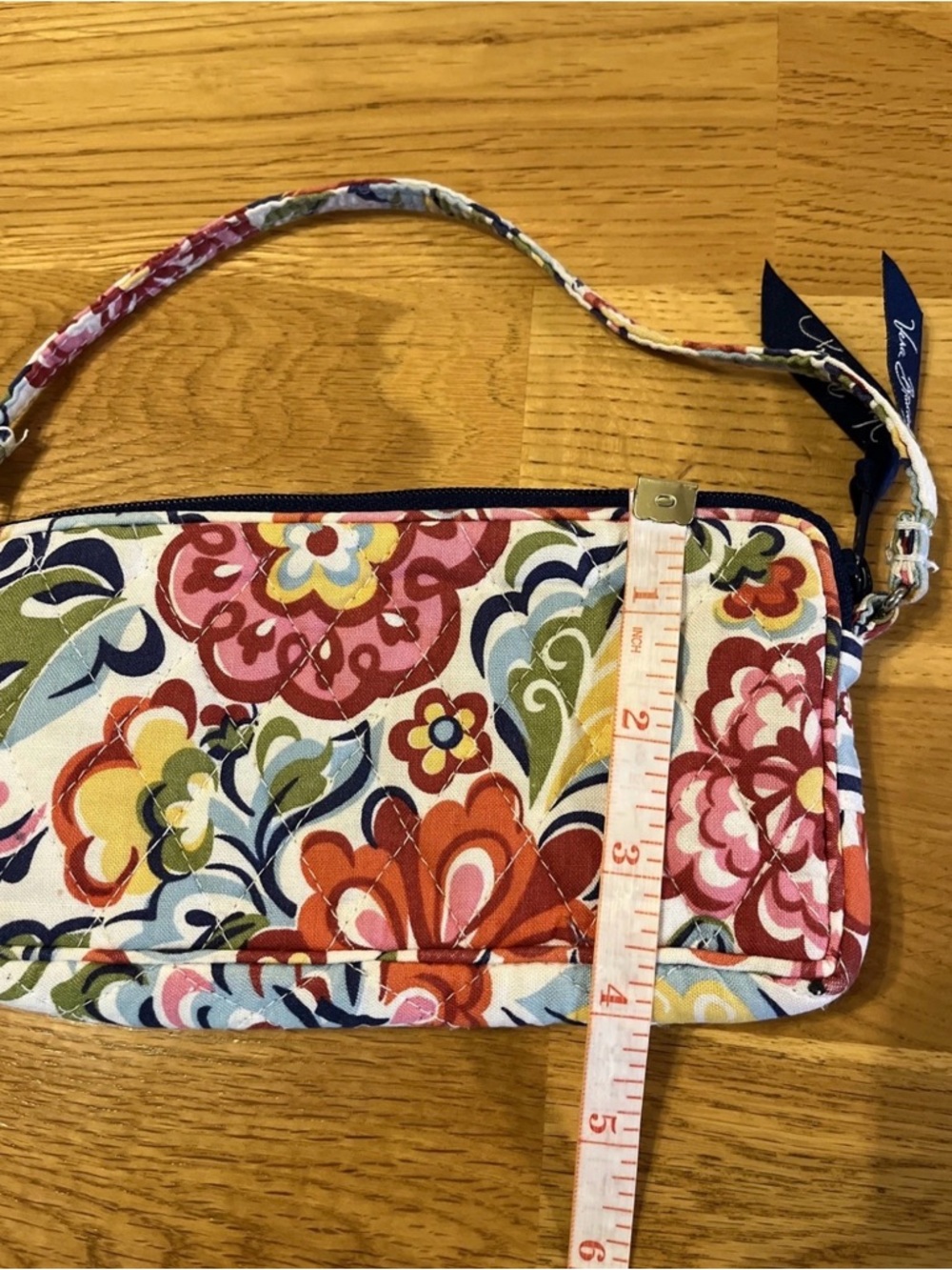 Vera Bradley Floral Quilted Wristlet Wallet Pink Blue Green Zip Pouch Retro Chic - Picture 4 of 10
